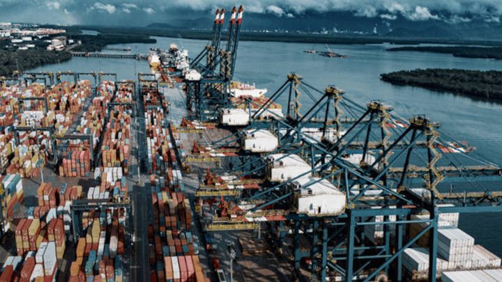 Ongoing logistical problems at Brazil’s ports and the potential for bad weather to disrupt the crush are the two issues dominating the sugar markets.